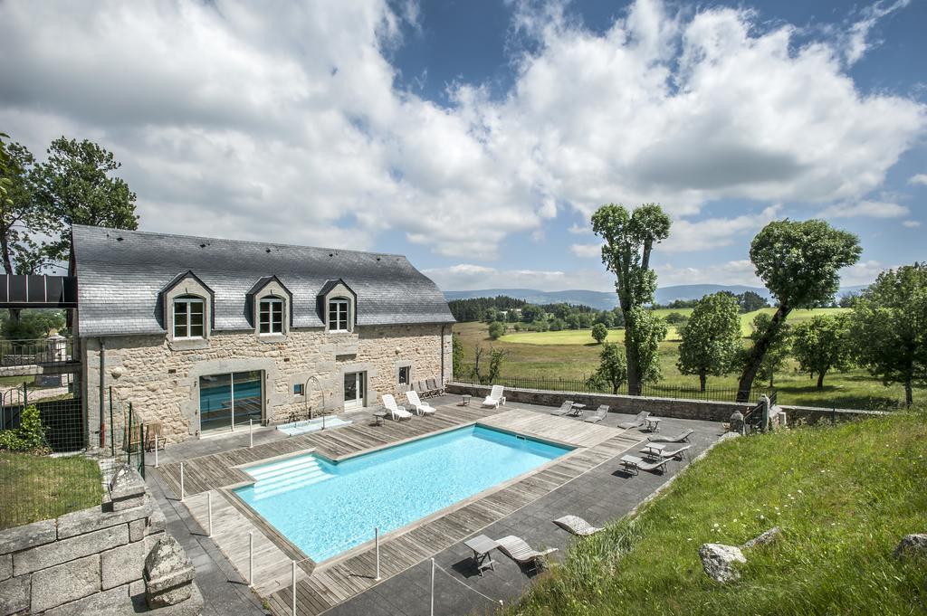 Le Chateau D'Orfeuillette La Garde  Exterior photo
